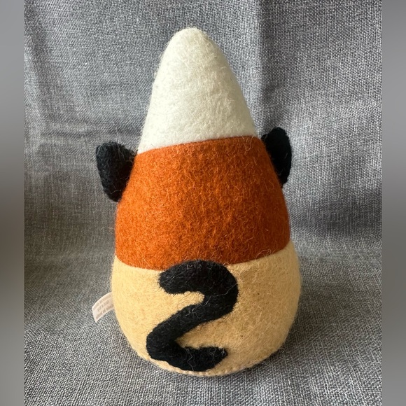 Candy Corn Lane Felt Halloween Decor 3pc - Picture 3 of 6